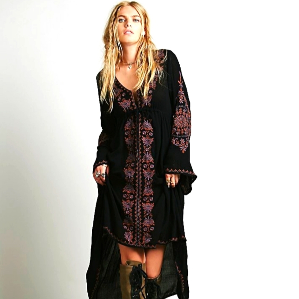 Free people Dreamweaver embroidered midi dress Sz Xs oversized fit till M